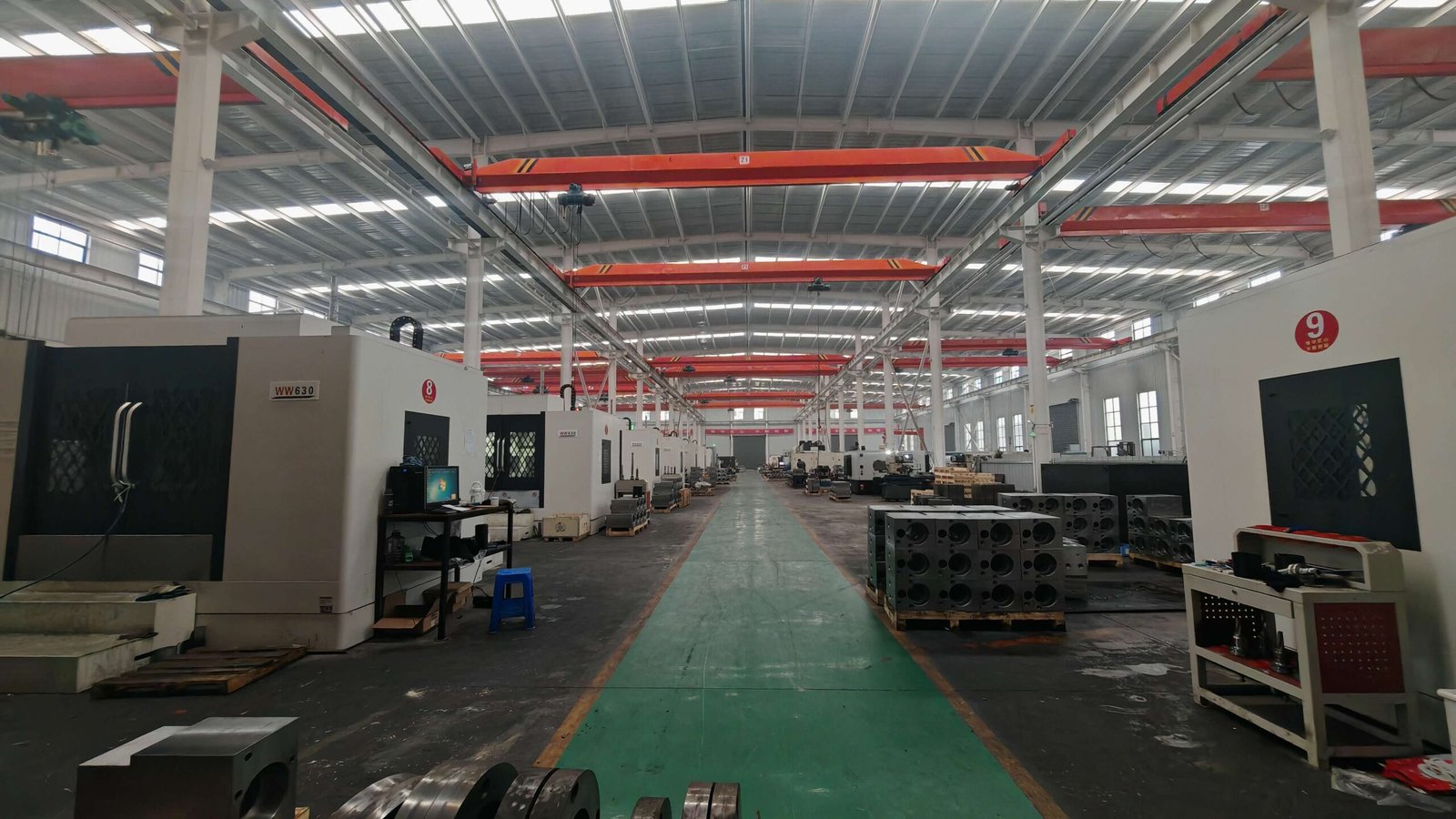 ARTUS HYDRAULIC BREAKER FACTORY WORKSHOP BUILDING PRODUCTION LINE